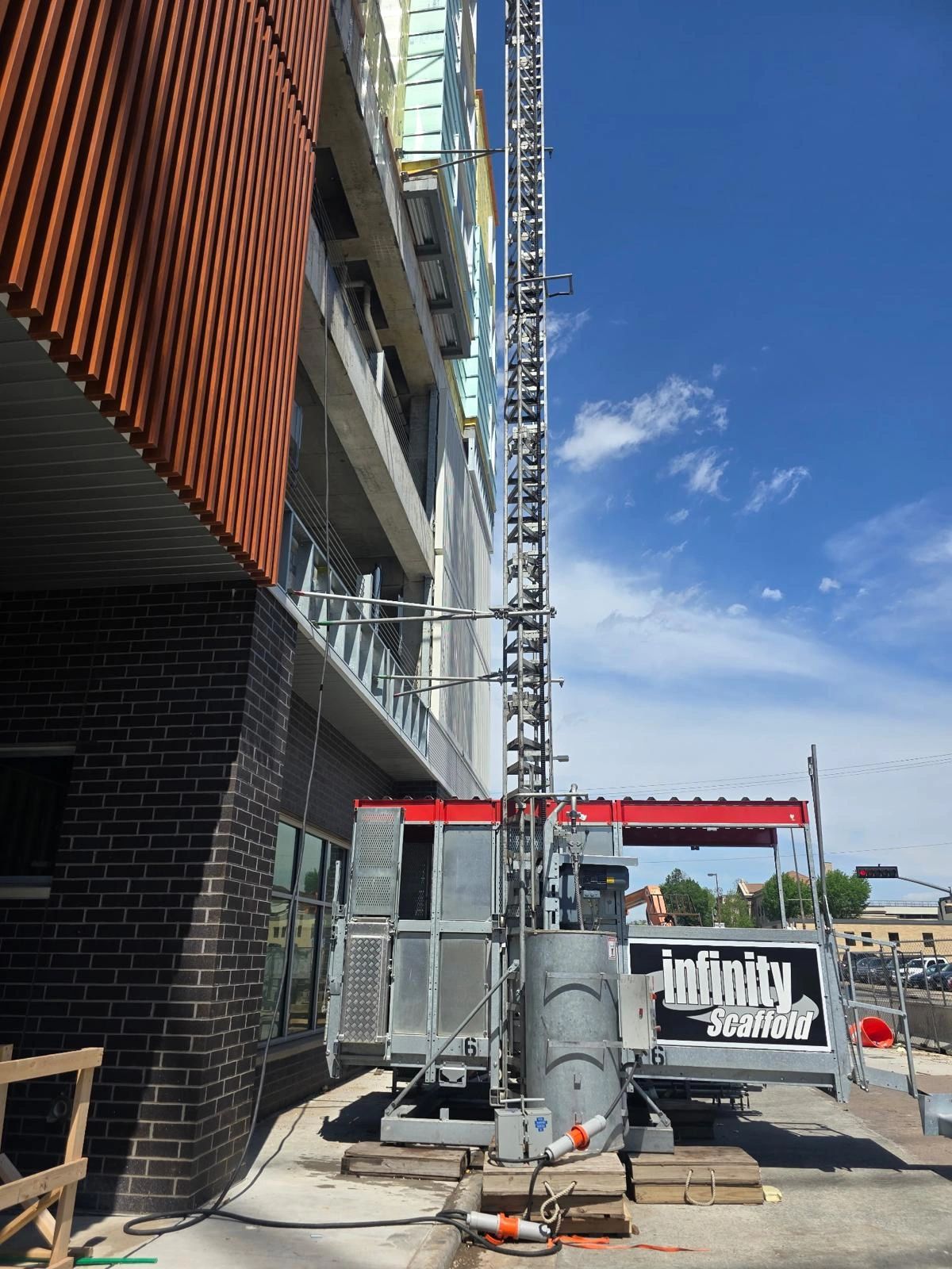 Transport platform on a construction building exterior