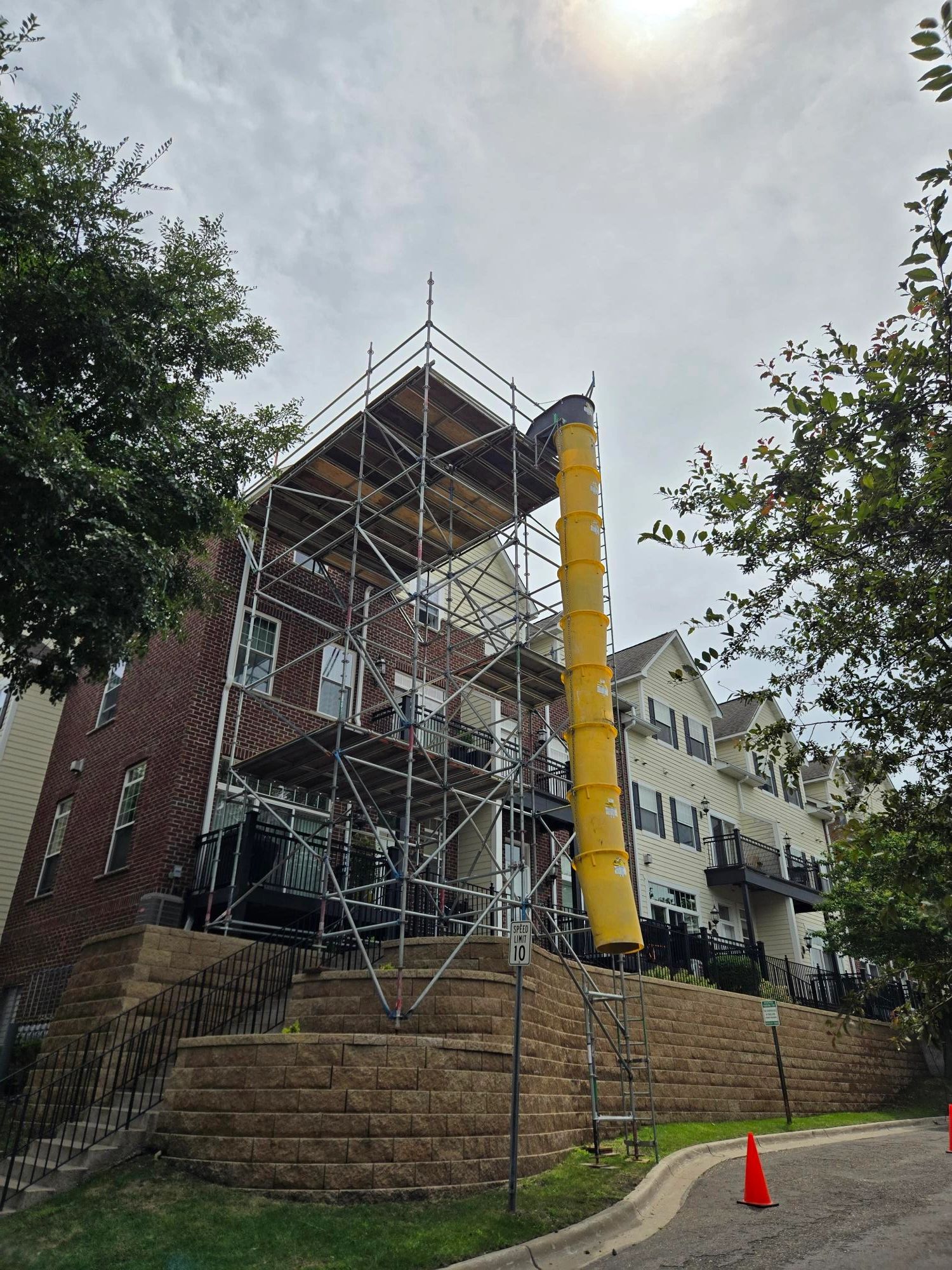 System Scaffolding Debris Chute